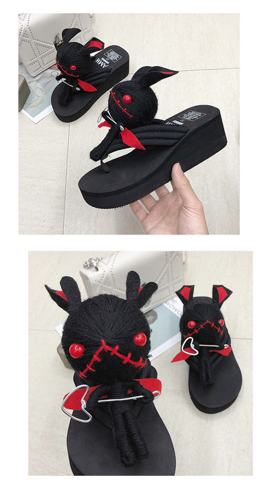 Model nou de papuci de damă în element 3D în culoarea neagră