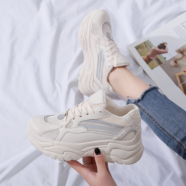 Ανδρικά ανοιξιάτικα πάνινα παπούτσια σε ροζ και μπεζ χρώμα