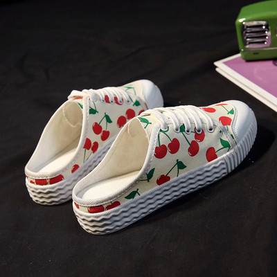 Tavaszi női tornacipő fehér színben, mintával - két modell