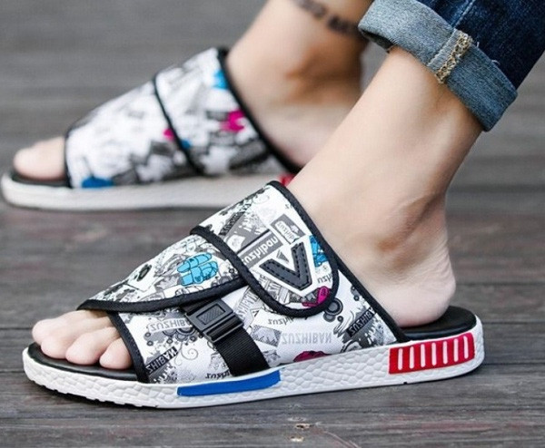 Modern férfi papucs két színben, lapos talppal