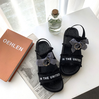 Καθημερινά γυναικεία σανδάλια με 3D στοιχεία σε τέσσερα χρώματα