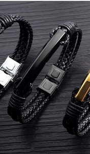 Eko bőrből készült modern férfi karkötő fém elemmel