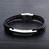 Eko bőrből készült modern férfi karkötő fém elemmel