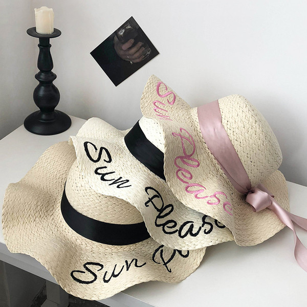 Μοντέρνο καλοκαιρινό καπέλο με επιγραφή και σατέν κορδέλα σε διάφορα χρώματα