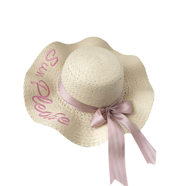 Μοντέρνο καλοκαιρινό καπέλο με επιγραφή και σατέν κορδέλα σε διάφορα χρώματα