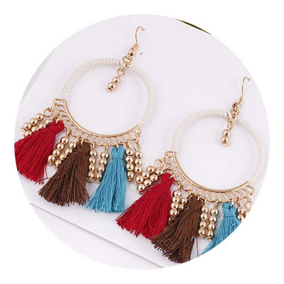 Κομψά γυναικεία σκουλαρίκια με φούντα σε διάφορα χρώματα