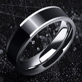 Μοντέρνο ανδρικό δαχτυλίδι σε μαύρο χρώμα