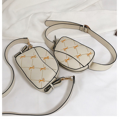 Μοντέρνα έκο δερμάτινη γυναικεία τσάντα με κεντήματα σε διάφορα χρώματα