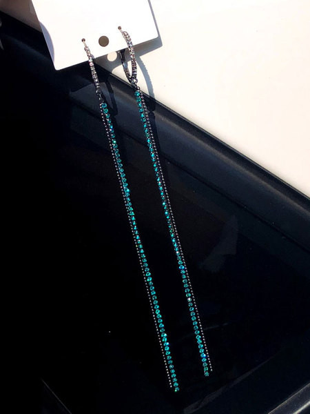 Stílusos női hosszú fülbevaló kék színben