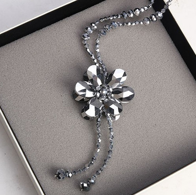 Hosszú női nyaklánc 3D elemmel több színben