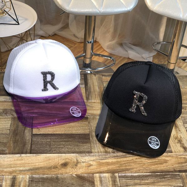 Új modell női sapka átlátszó napellenzővel több színben