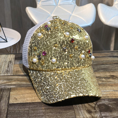 Γυαλιστερό γυναικείο καπέλο με πούλιες σε διάφορα χρώματα - δύο μοντέλα