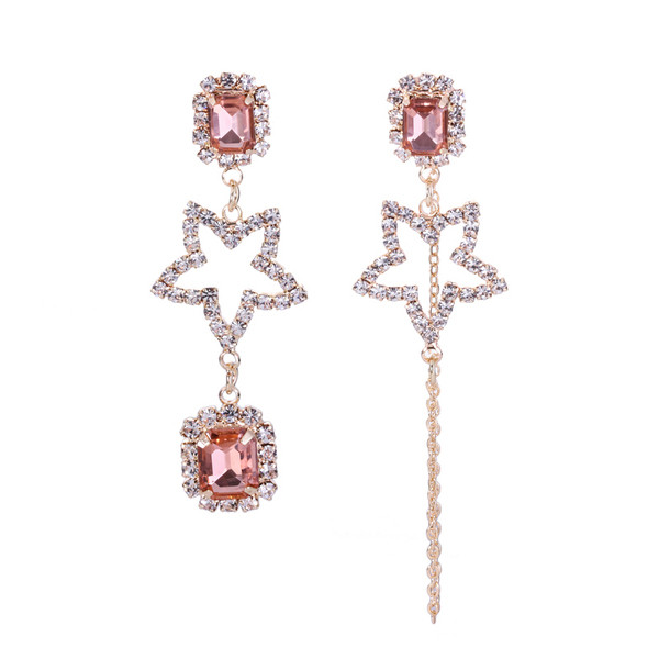 Modern női fülbevaló kövekkel, rózsaszínben