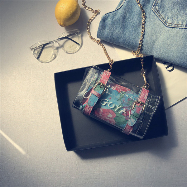 Modern női táska fém fogantyúval, két színben