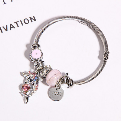 Μοντέρνο γυναικείο βραχιόλι σε τέσσερα χρώματα