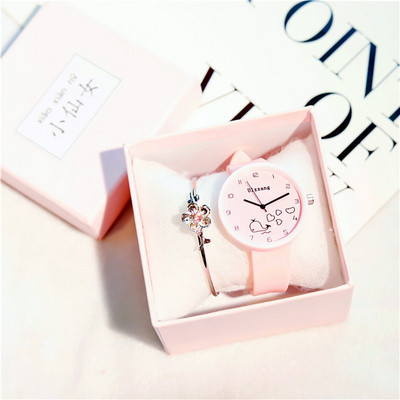 Modern női karóra több színben karkötővel kiegészítve