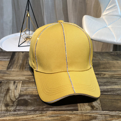 Καθημερινό γυναικείο  καπέλο με γείσο σε διάφορα χρώματα