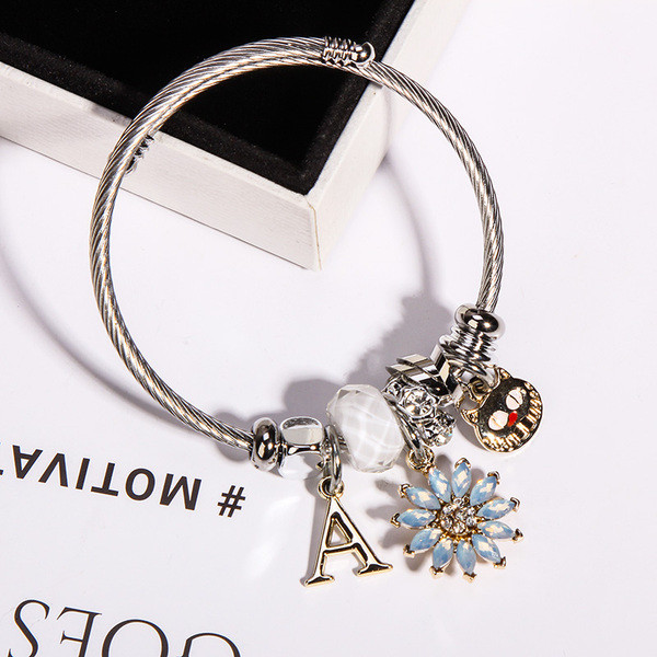 Дамска стилна гривна в розов и син цвят