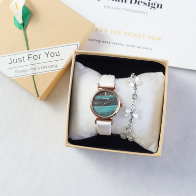 Σύγχρονο γυναικείο ρολόι σε διάφορα χρώματα με βραχιόλι