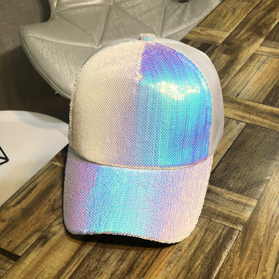 Fényes hatású nyári női sapka több színben