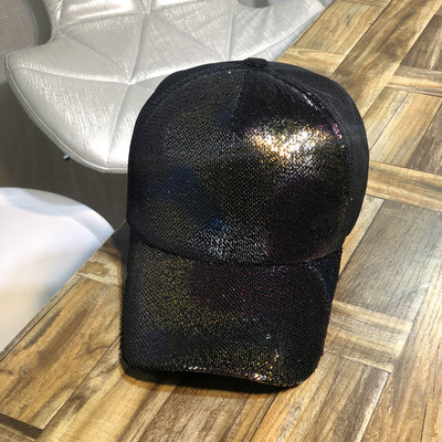 Fényes hatású nyári női sapka több színben