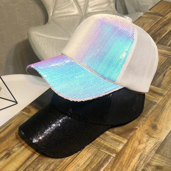 Fényes hatású nyári női sapka több színben