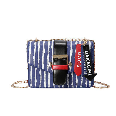 Öko bőrből készült modern női táska három színben, fém fogantyúval