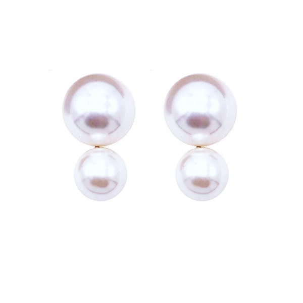 Καθημερινά γυναικεία  σκουλαρίκια με πέρλες σε λευκό χρώμα