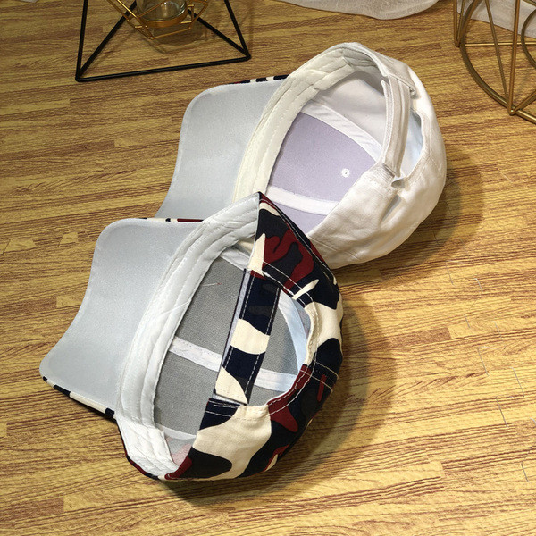 Μοντέρνο ανδρικό καπέλο με σχέδια καμουφλάζ σε διάφορα χρώματα