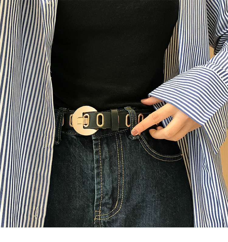 Stílusos női bőr öv fém elemekkel több színben