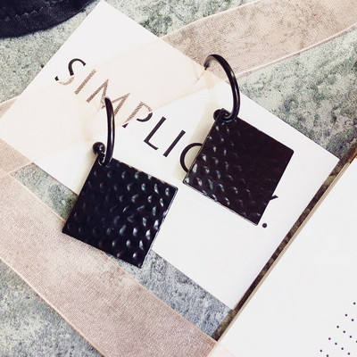 Új női fülbevaló modell négy színben