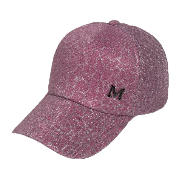 Női sapka napellenzővel, négy színben