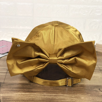 HIT Női sapka napellenzővel és szalaggal több színben