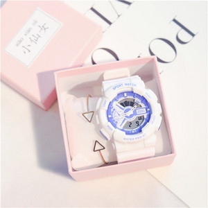 Modern női karóra különböző színekben karkötővel