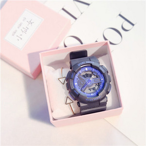 Modern női karóra különböző színekben karkötővel