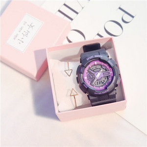 Modern női karóra különböző színekben karkötővel