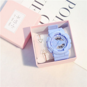 Modern női karóra különböző színekben karkötővel