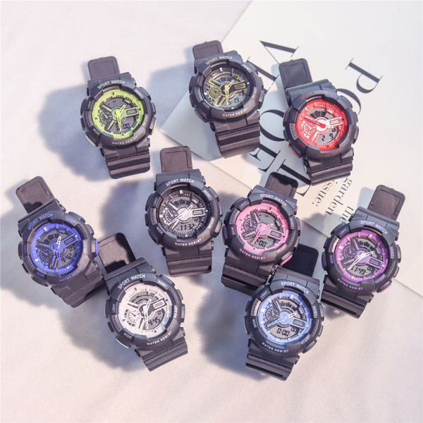 Modern női karóra különböző színekben karkötővel