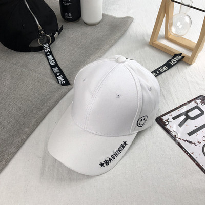 Μοντέρνο καπέλο για άνδρες με κεντήματα και φερμουάρ ασπρόμαυρο