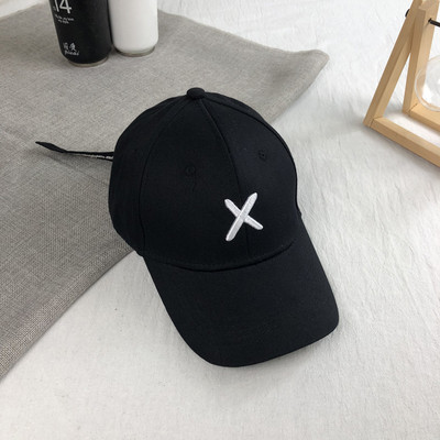 Casual ανδρικό καπέλο  με γείσο με μαύρο και άσπρο  χρώμα