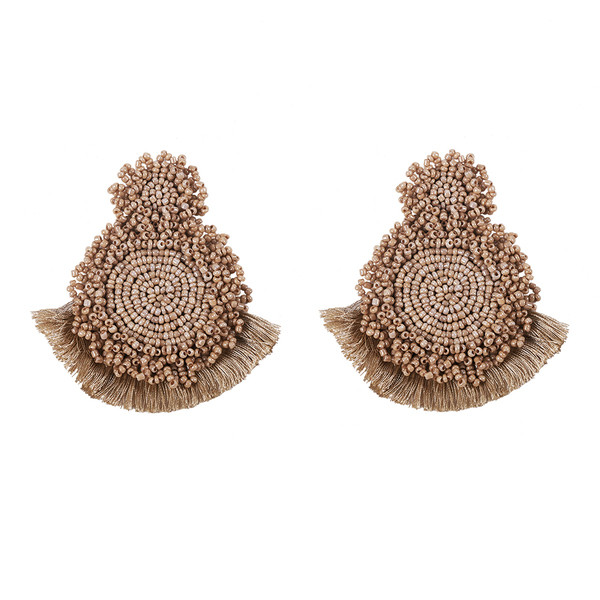 Modern női fülbevaló gyöngyökkel és bojttal, különböző színekben