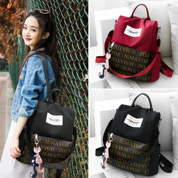 Hétköznapi női hátizsák piros és fekete színben