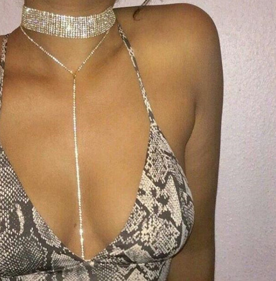 Stílusos női nyaklánc ezüst és arany színben