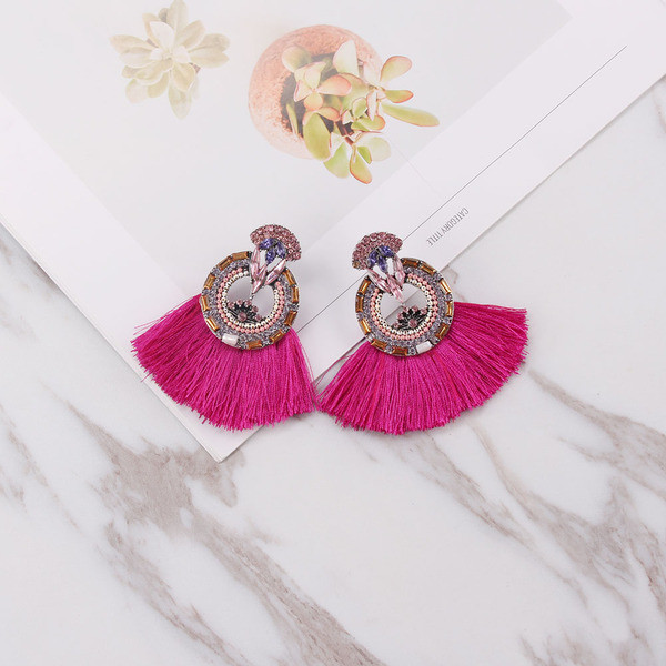 Új modell színes női fülbevaló kövekkel és bojttal