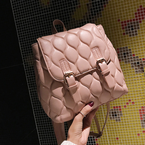 Μοντέρνο έκο δερμάτινο σακίδιο σε τέσσερα χρώματα από οικολογικό δέρμα