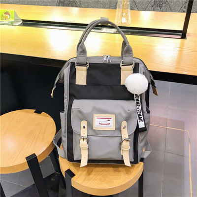 Mindennapi női hátizsák külső zsebbel