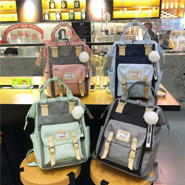 Mindennapi női hátizsák külső zsebbel