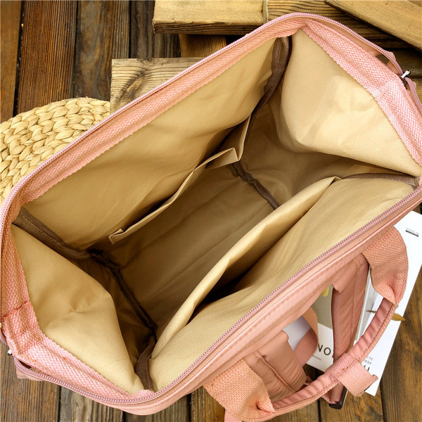 Mindennapi női hátizsák külső zsebbel