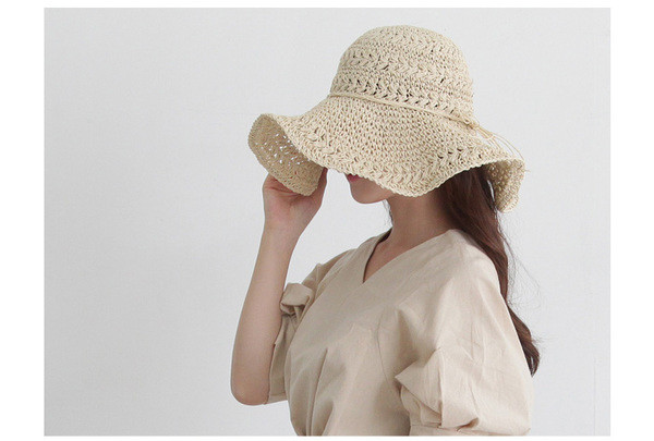Γυναικείο καπέλο καλοκαιρινό με  κορδόνια σε δύο χρώματα