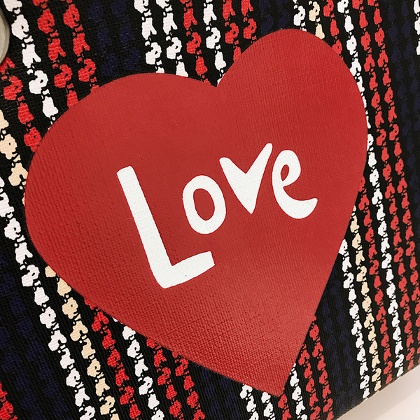 Modern női táska színes rátéttel - szív rövid és hosszú füllel